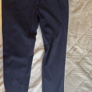 Zara Black Chinos Sleek and Versatile